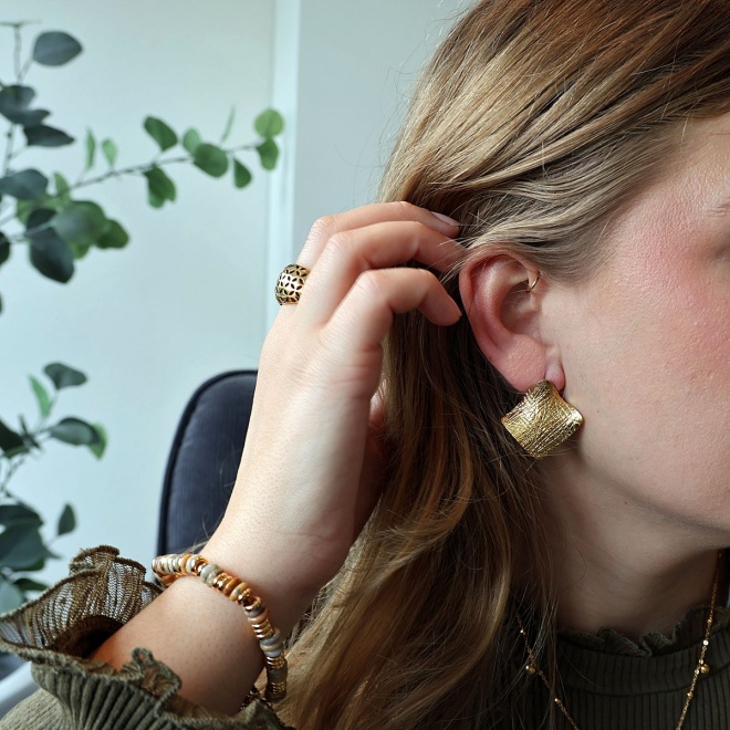 gouden_organische_sieraden_setjes_1982158921