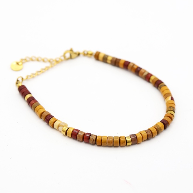 ilona_natuurlijke_kralen_armband_met_stainless_steel_pvd_vergulde_sluiting