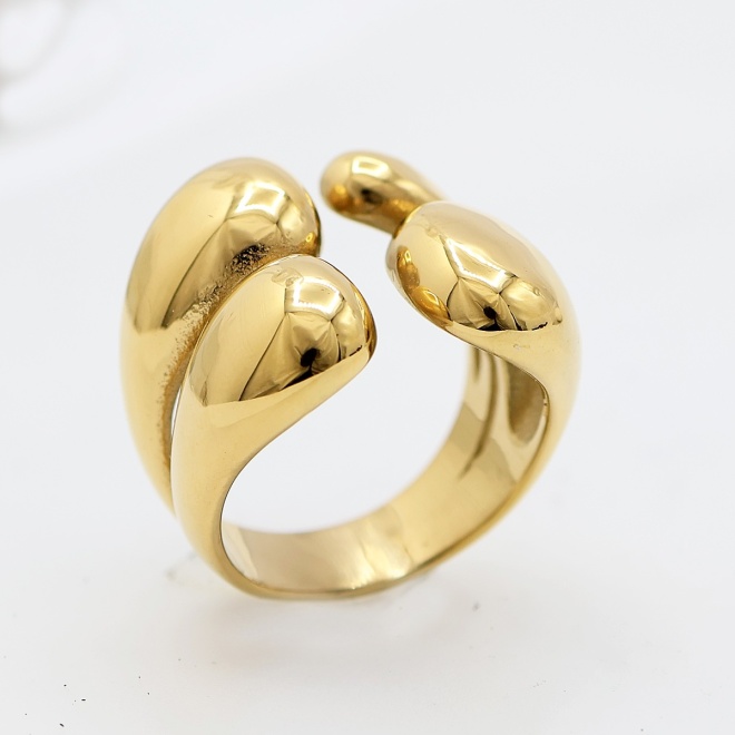 mita_mabiente_gouden_ring