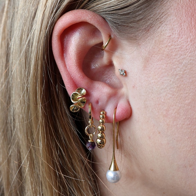 mix_oorbellen_-_gouden_oorbellen_met_steentjes_en_parels