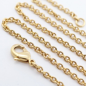 messing_verguld_18_karaat_ketting_lengte_45_cm_schakelbreedte_21_mm_ankerschakel_met_karabijn_sluiting